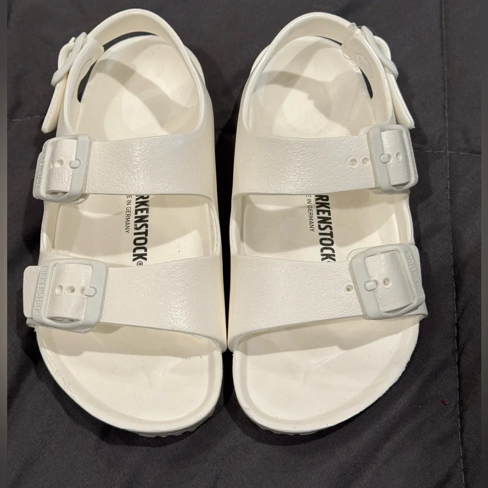 Birkenstock sandals sz 33 white NWOB